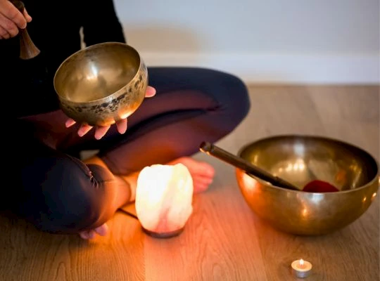 sonoterapia con cuencos tibetanos en eurovillas